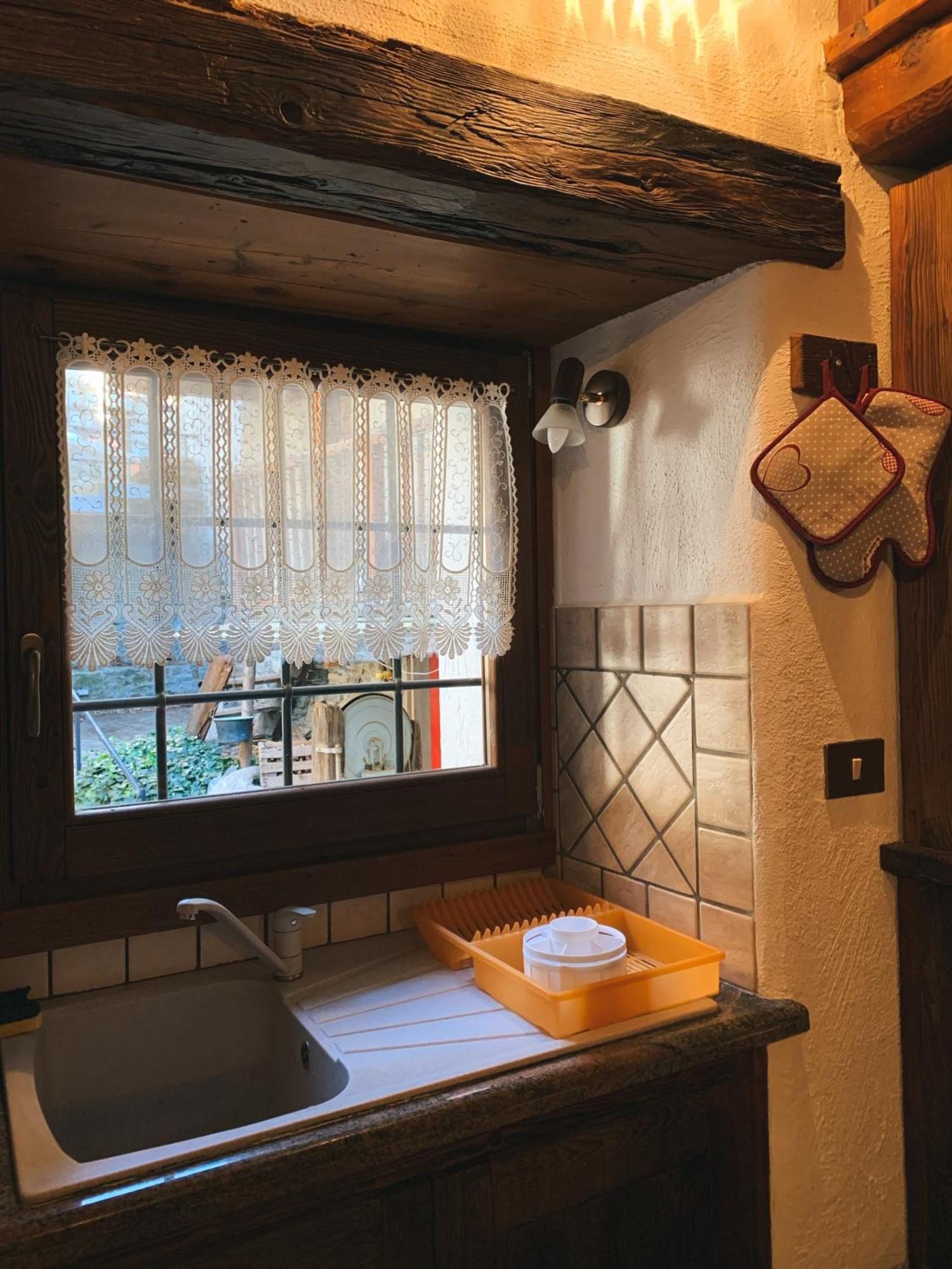 Appartamento "Verdjats" Challand-Saint-Anselme Esterno foto